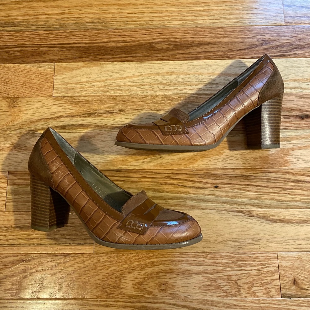 -BASS & CO. WOMEN BROWN LOAFER HEALS SIZE 8